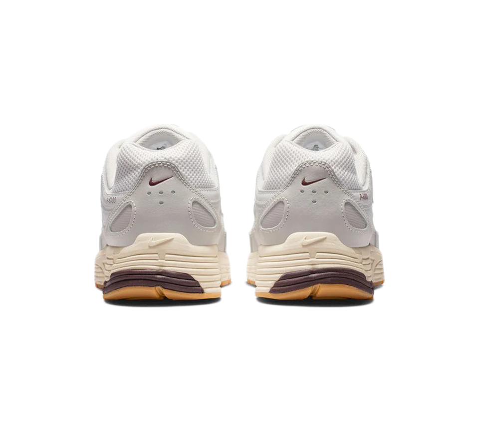 Nike P-600 Trainers