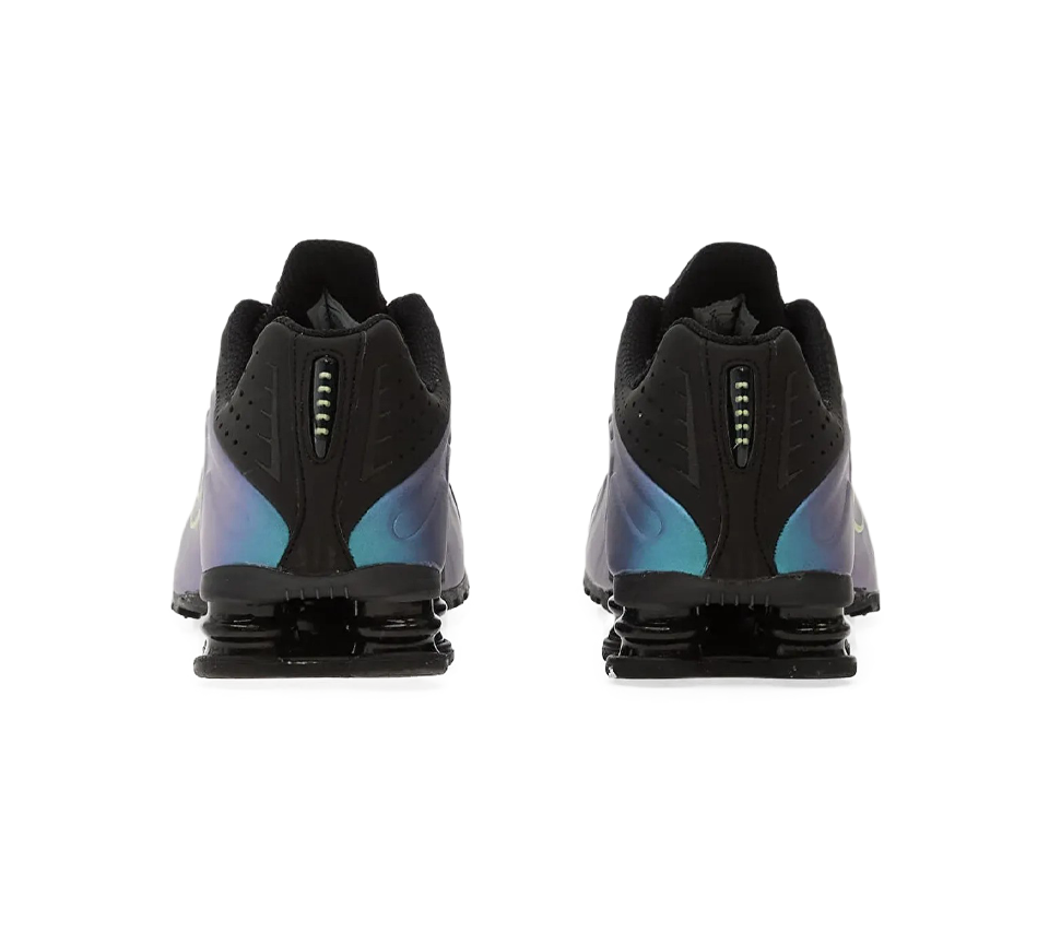 Nike Shox R4 Trainers