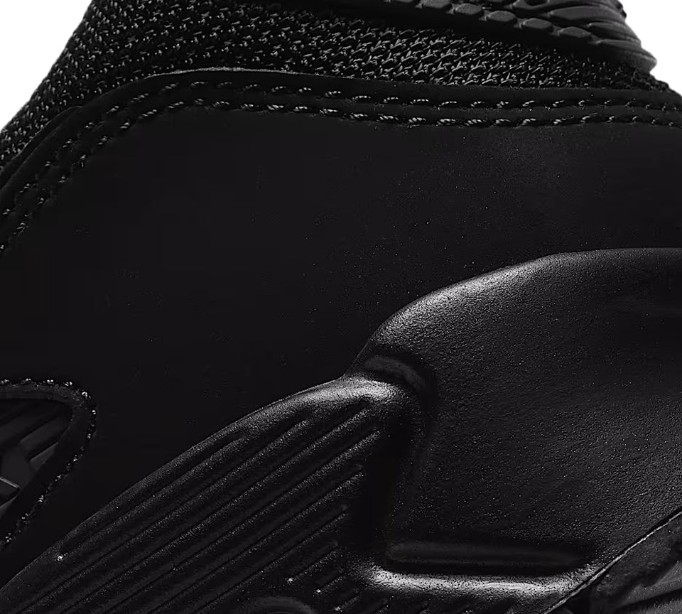 Nike Air Max 90 Trainers