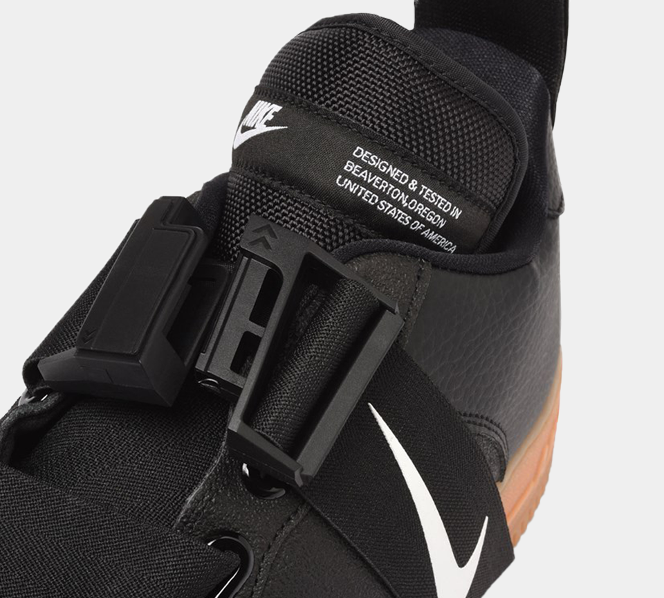 Nike Air Force 1 Utility AO1531 002 Schwarz