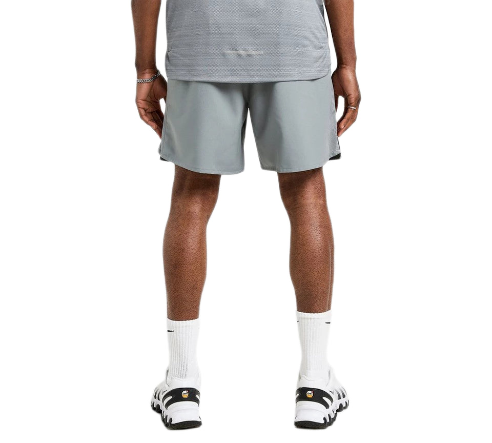 Nike Challenger 7 Inch Shorts