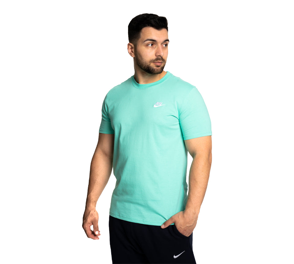 Nike Sportswear Club/Swoosh Futura T Shirt