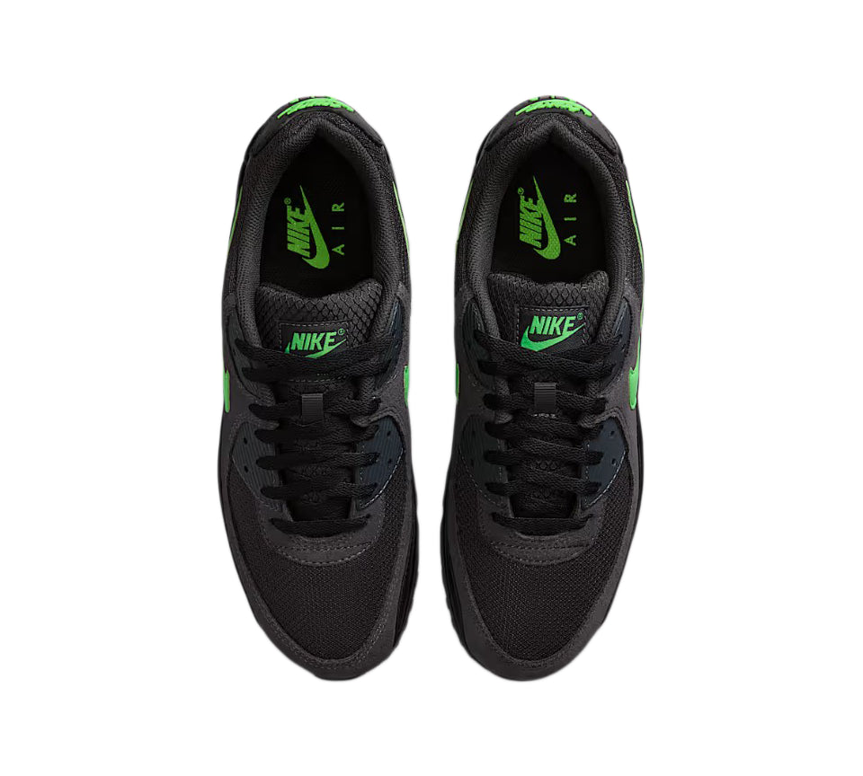 Nike Air Max 90 Trainers