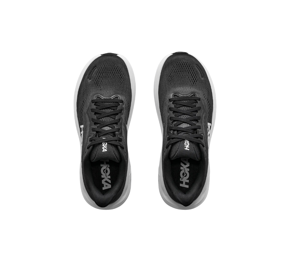 HOKA Clifton 11 Trainers