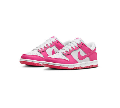 Nike Dunk Low Trainers