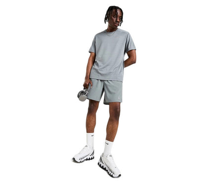 Nike Challenger 7 Inch Shorts