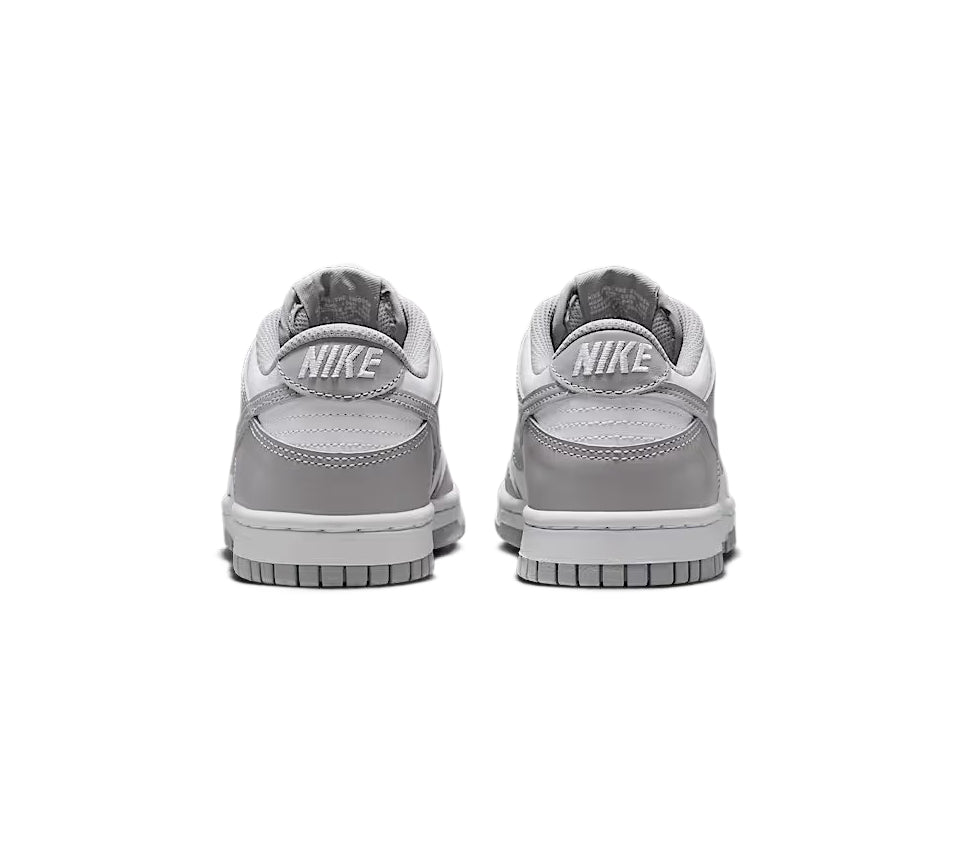 Nike Dunk Low Trainers