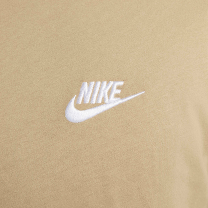 Nike Sportswear Club/Swoosh Futura T Shirt