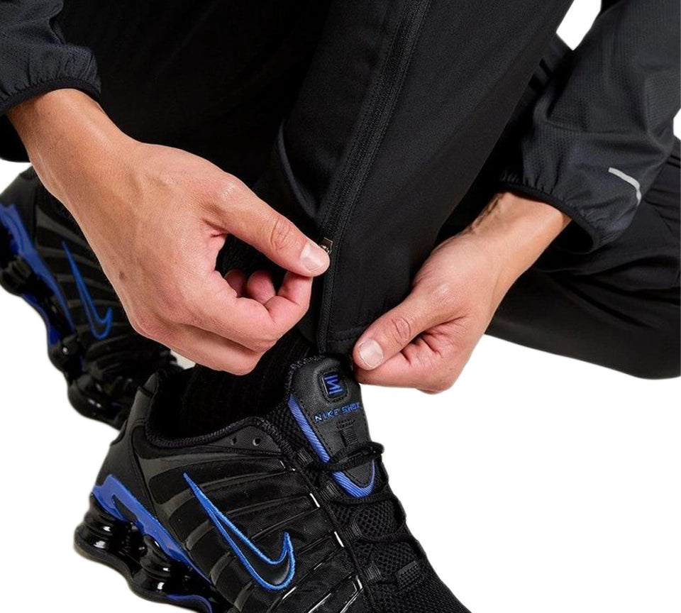 Nike Challenger Dri-FIT Woven