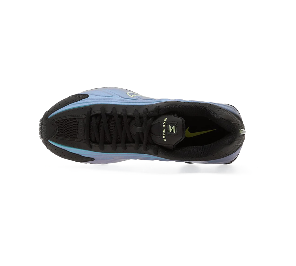 Nike Shox R4 Trainers