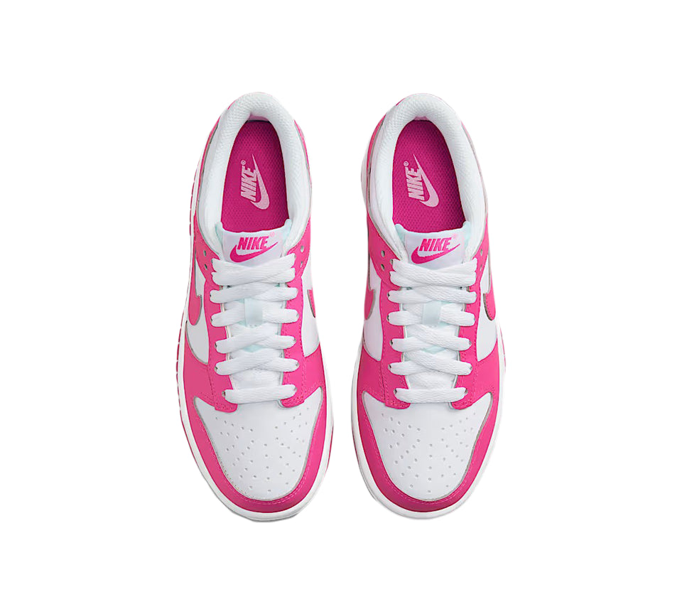 Nike Dunk Low Trainers