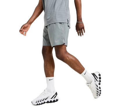 Nike Challenger 7 Inch Shorts