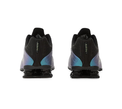 Nike Shox R4 Trainers