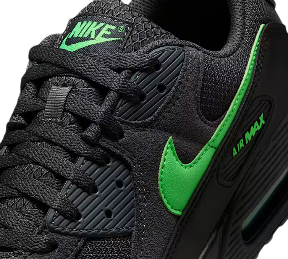 Nike Air Max 90 Trainers