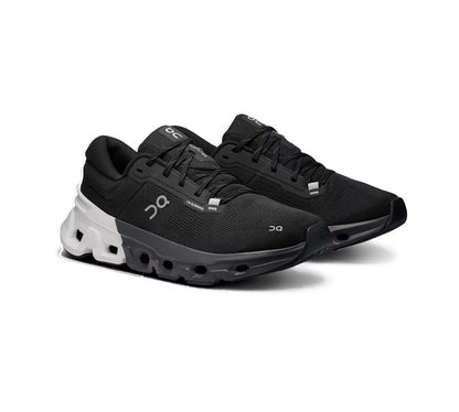 ON Cloudflyer 5 Trainers