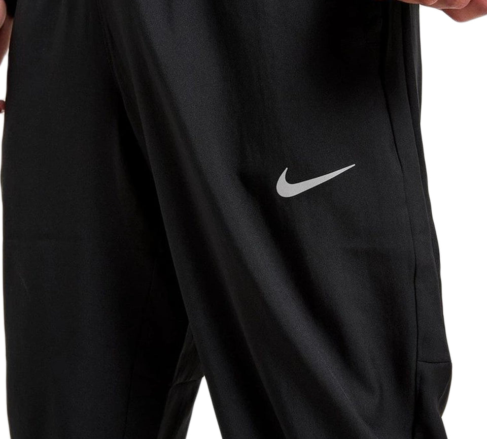 Nike Challenger Dri-FIT Woven