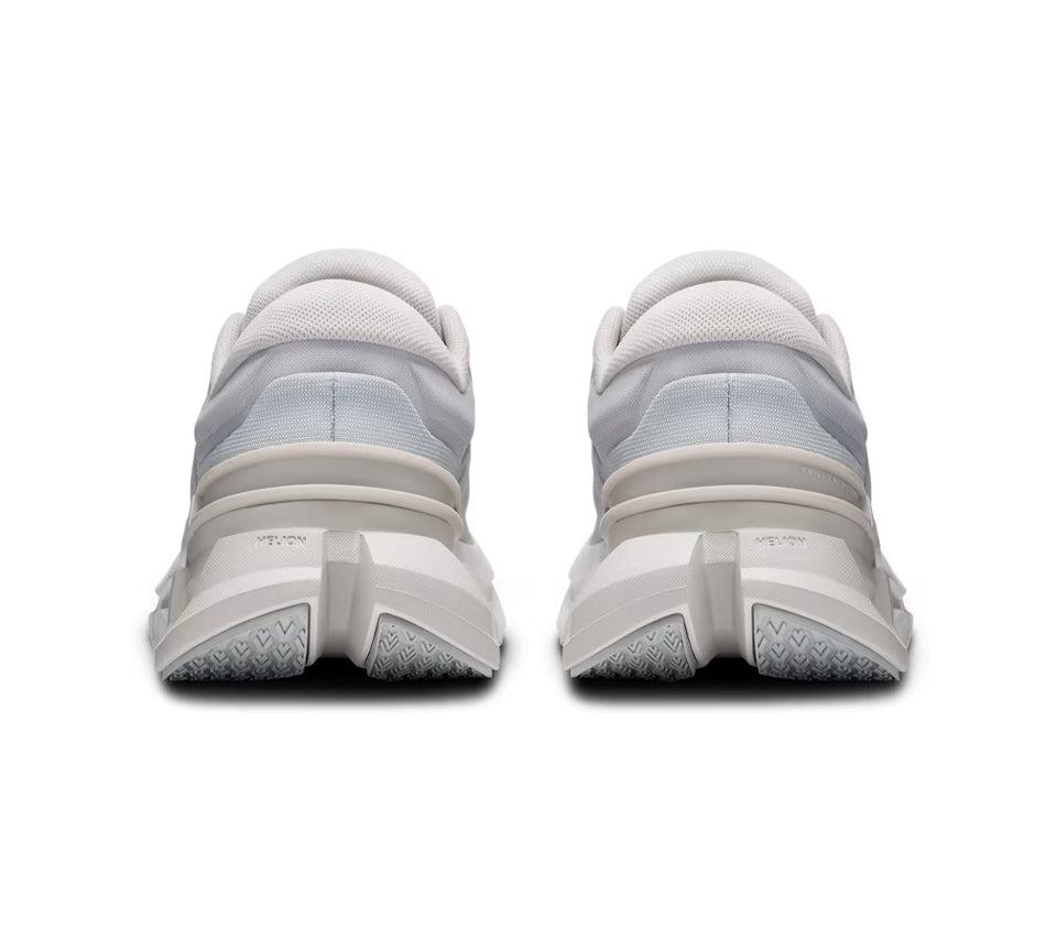 ON Cloudflyer 5 Trainers