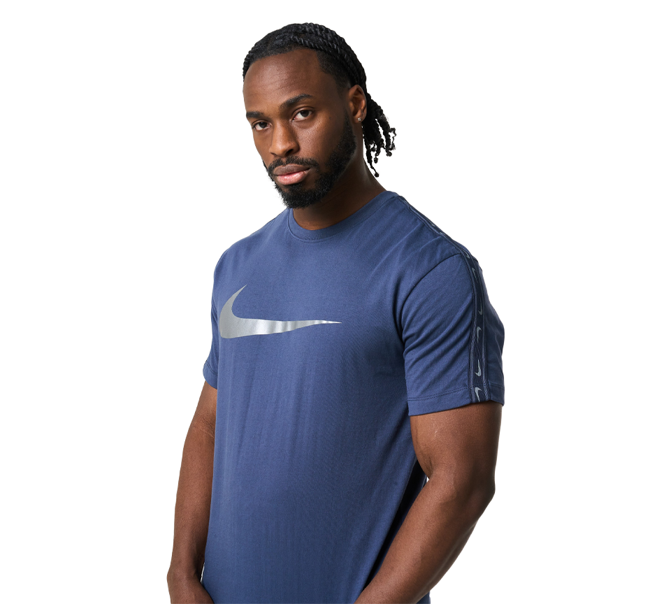 Nike Repeat Tee