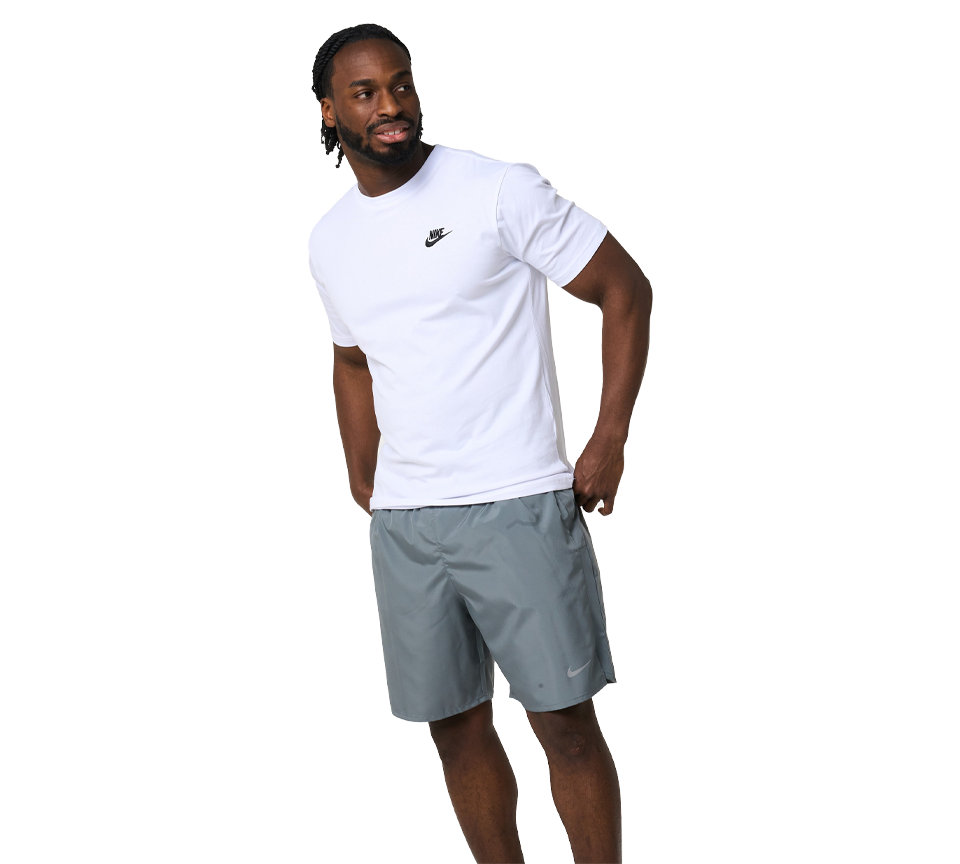 Nike Sportswear Club/Swoosh Futura T Shirt