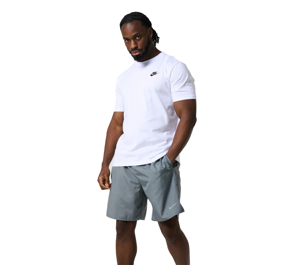 Nike Sportswear Club/Swoosh Futura T Shirt