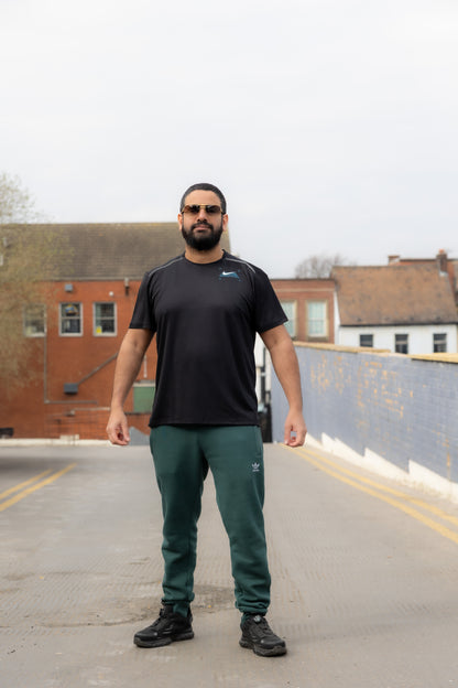 Nike Miler Grid T-Shirt Black UK S-L