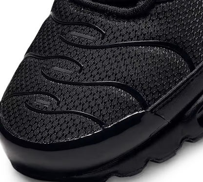 Vivi Sports Nike Air Max Plus Trainers – Grey Sneakers in UK Size 10 – Features Tuned Air Cushioning for Maximum Comfort and Support – Iconic Wavy Design with Mesh Upper – Ideal for Running, Training, or Everyday Streetwear Style