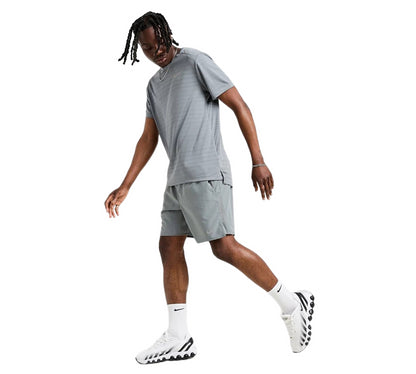 Nike Challenger 7 Inch Shorts