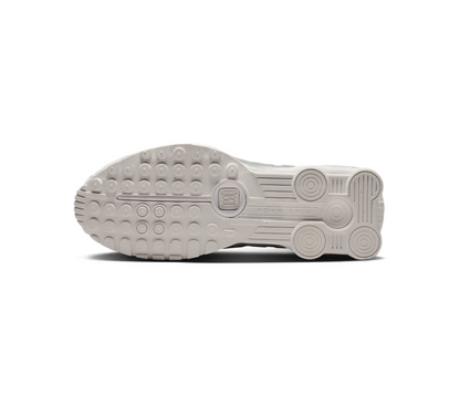 Nike Shox R4 Trainers