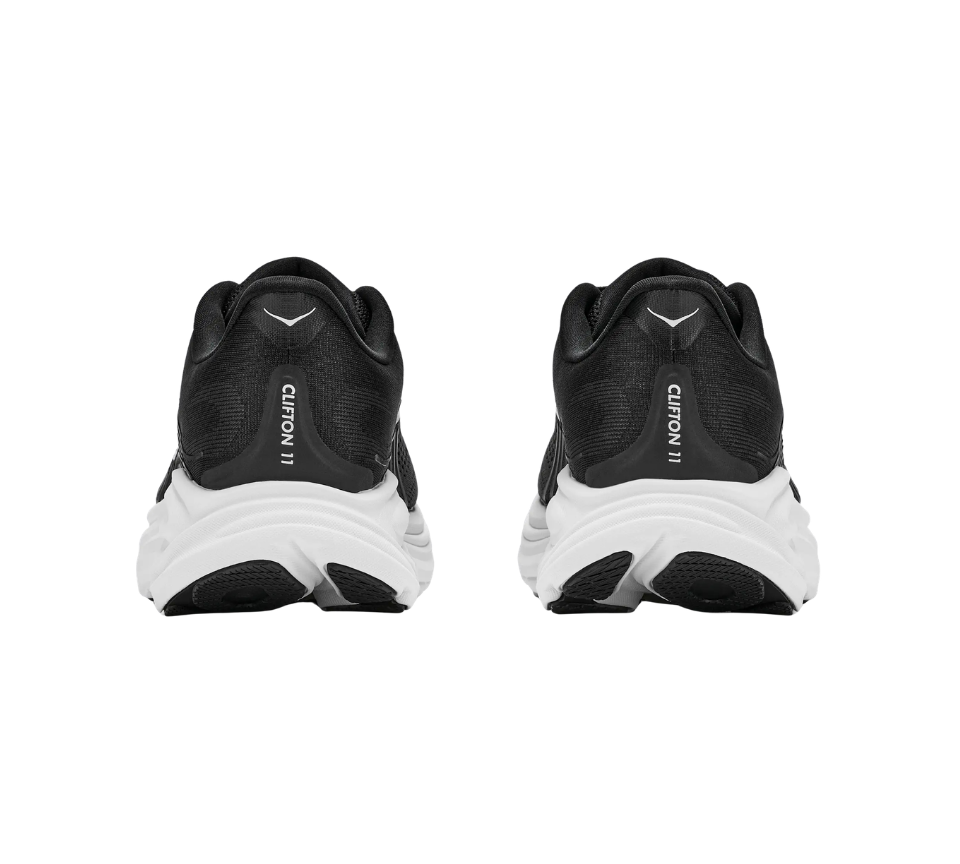 HOKA Clifton 11 Trainers