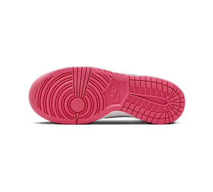 Nike Dunk Low Trainers