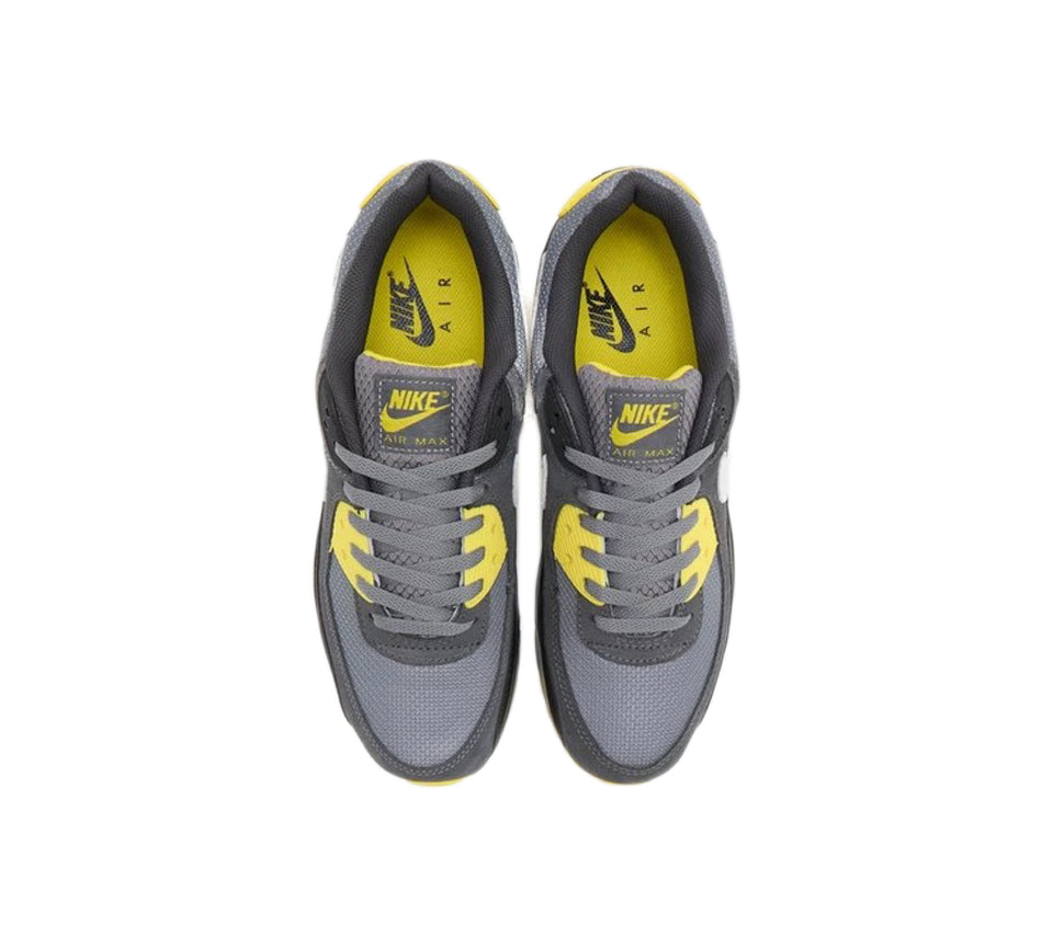 Nike Air Max 90 Trainers
