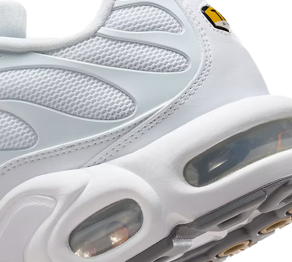 Vivi Sports Nike Air Max Plus Trainers – White/Black, Sneakers in UK Size 10 – Features Tuned Air Cushioning for Maximum Comfort and Support – Iconic Wavy Design with Mesh Upper – Ideal for Running, Training, or Everyday Streetwear Style