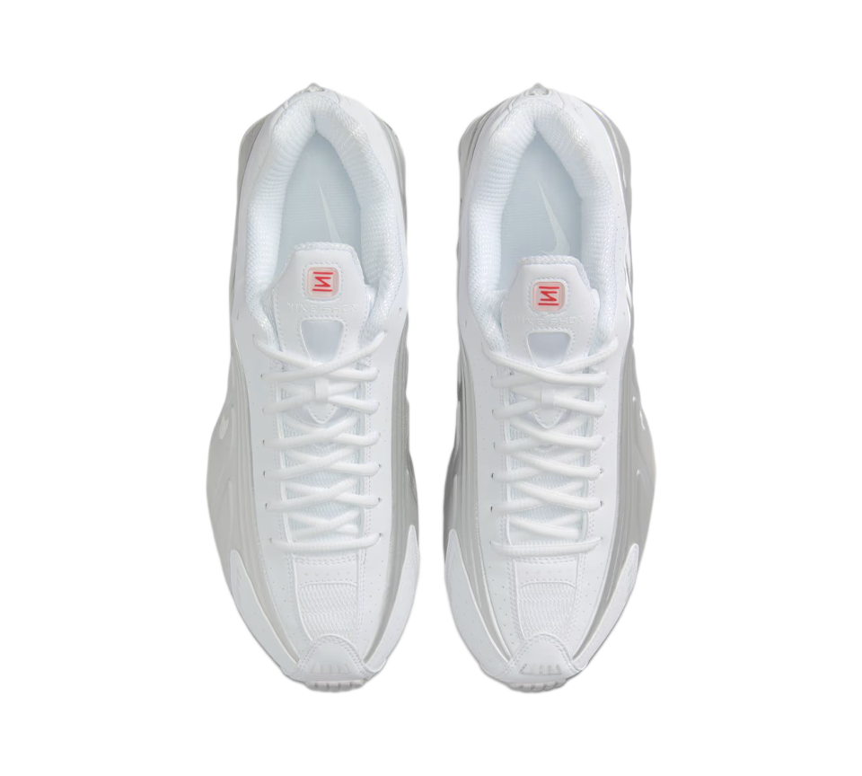 Nike Shox R4 Trainers