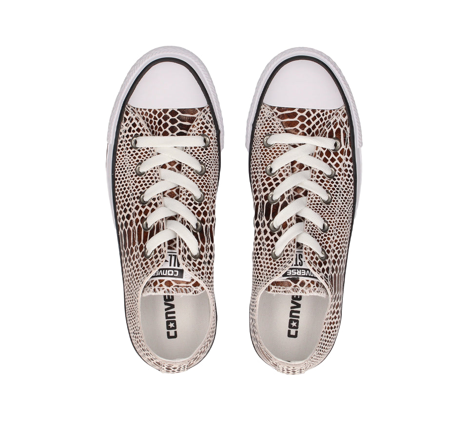 Converse Chuck Taylor Leather Shoes