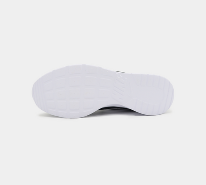 Nike Tanjun Trainer 812654011 Schwarz UK 6-11