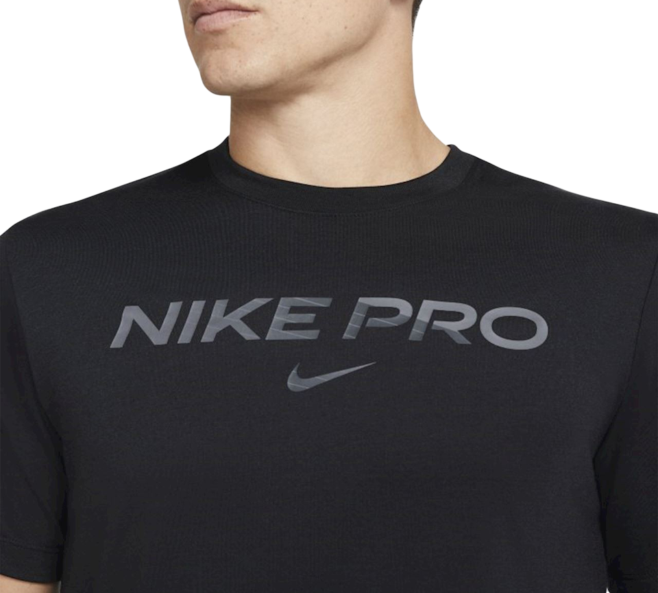Nike Pro T-Shirt