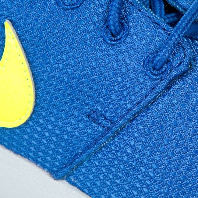 Nike Rosherun GS Trainers Gym