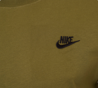 Nike Sportswear Club/Swoosh Futura T Shirt